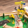 KIDKRAFT ZESTAWA KOLEJKA MIASTO PRZYGÓD Z WODOSPADEM WATERFALL MOUNTAIN 18025