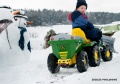 ROLLY TOYS PRZYCZEPA DO TRAKTORA SIEWNIK PIASKARKA JOHN DEERE 125111