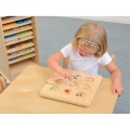 MASTERKIDZ TABLICA EDUKACYJNA CO PRZYCIĄGNIE MAGNES? MK08893