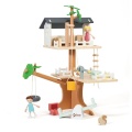 CLASSIC WORLD DREWNIANY DOMEK NA DRZEWIE DLA LALEK 31EL. CW50566