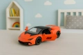 Samochód Sportowy Napęd Pull Back Metalowy Pomarańczowy 1:43